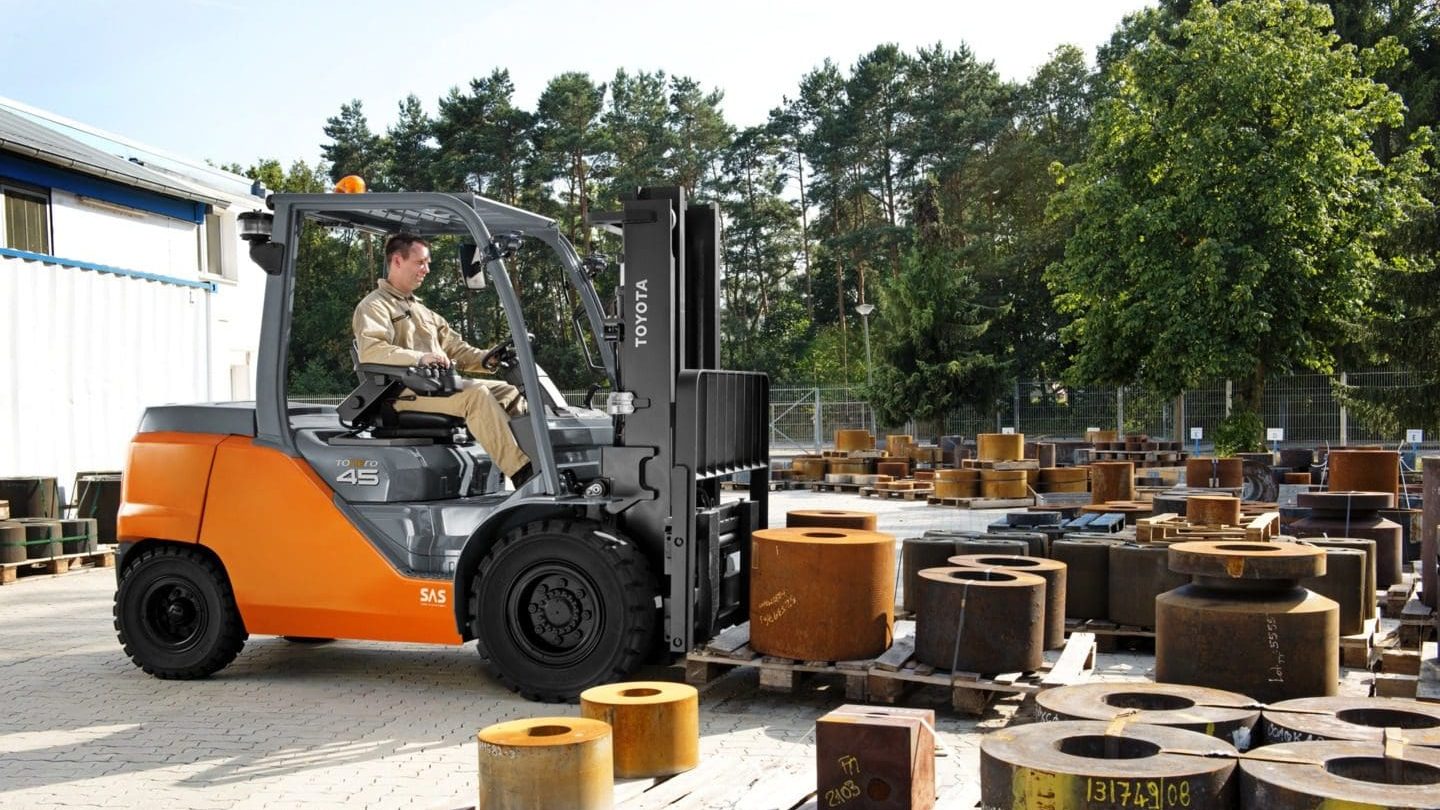 Forklift Hire in Wiltshire 2 Forklift Hire in Wiltshire 2